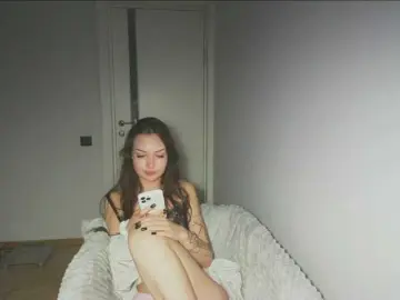 MissBongo  live sex cam