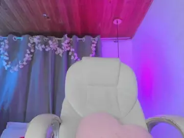 NixieSterling  live sex cam