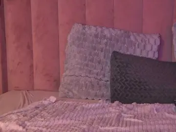 OliviaRoss  live sex cam