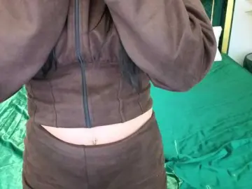 RedMila  live sex cam