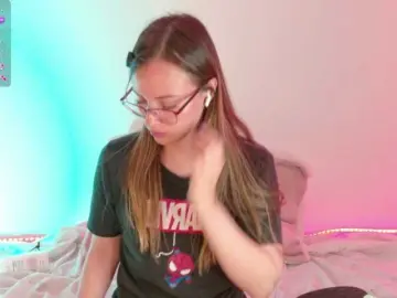 Ambeerwood  live sex cam