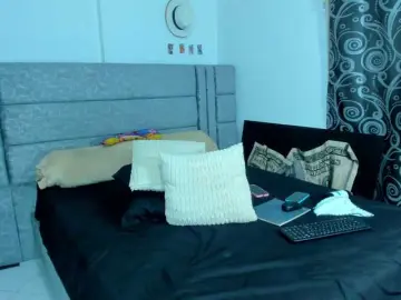 Geema  live sex cam