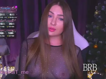 Kriss-kisa  live sex cam