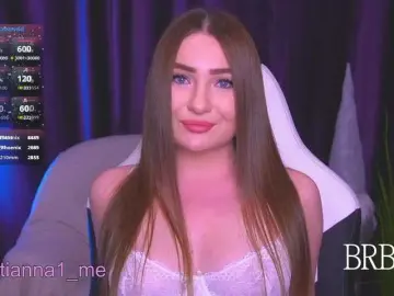 Kriss-kisa  live sex cam