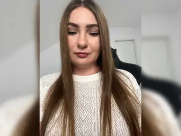 Kriss-kisa  live sex cam