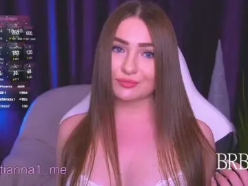 Kriss-kisa  live sex cam