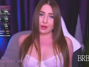 Kriss-kisa  live sex cam