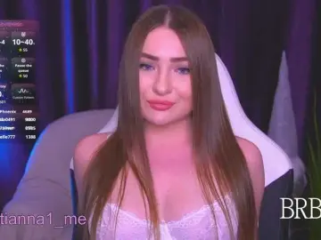 Kriss-kisa  live sex cam