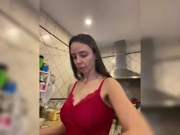 Miss-milka  live sex cam