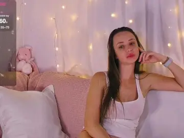 Miss-milka  live sex cam