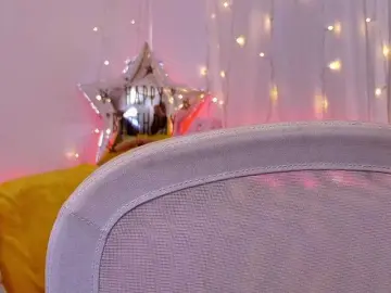 Miss-milka  live sex cam