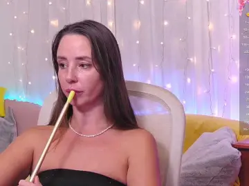 Miss-milka  live sex cam