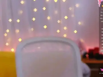 Miss-milka  live sex cam