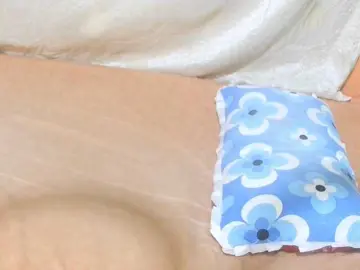 Sexy-butt  live sex cam