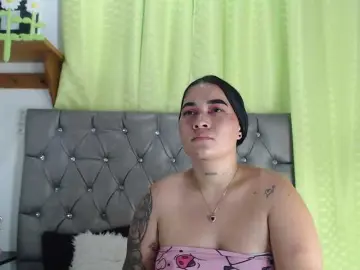 Zaleyamateus25  live sex cam