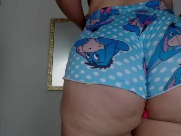 Zaleyamateus25  live sex cam