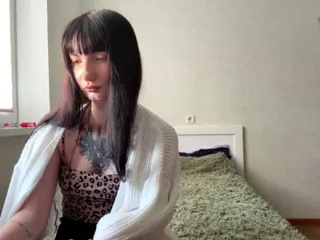 Adriana-Bellini  live sex cam