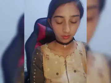 AlinaPopy  live sex cam