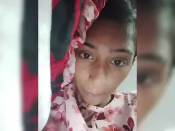 AlinaPopy  live sex cam