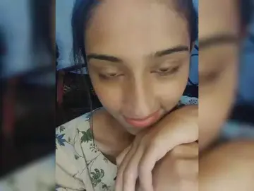 AlinaPopy  live sex cam