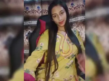 AlinaPopy  live sex cam