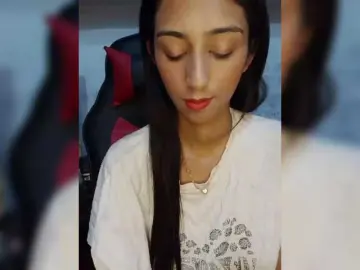 AlinaPopy  live sex cam