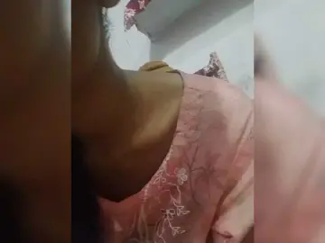 AlinaPopy  live sex cam