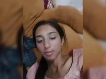 AlinaPopy  live sex cam