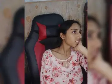 AlinaPopy  live sex cam