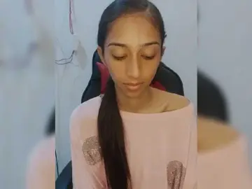 AlinaPopy  live sex cam