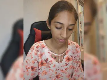 AlinaPopy  live sex cam
