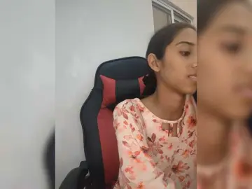 AlinaPopy  live sex cam