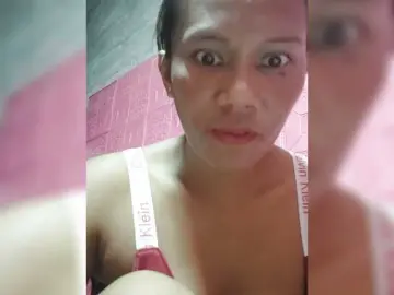 AnnaLizaXxX  live sex cam