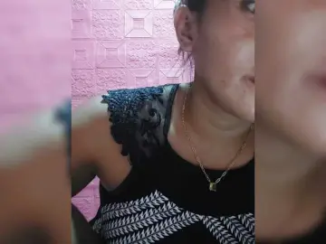 AnnaLizaXxX  live sex cam