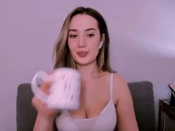 CindyFitness  live sex cam