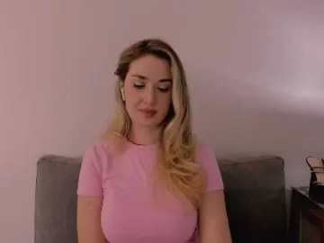 CindyFitness  live sex cam