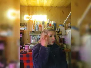Katriona  live sex cam