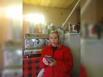 Katriona  live sex cam