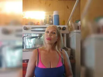 Katriona  live sex cam