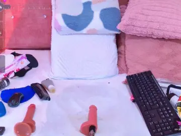 LiaTeylor  live sex cam