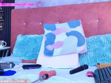 LiaTeylor  live sex cam