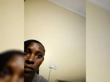 Chloeuni1  live sex cam