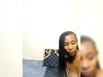 Chloeuni1  live sex cam