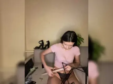 ALYA-01  live sex cam