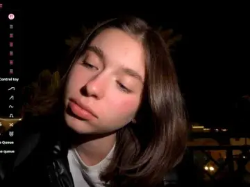 EvonneHeally  live sex cam