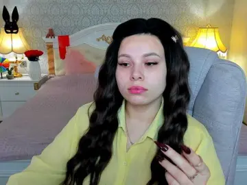 PolnuiFarsh  live sex cam