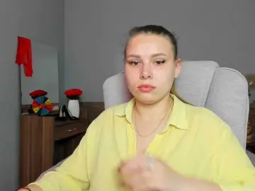 PolnuiFarsh  live sex cam