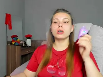 PolnuiFarsh  live sex cam