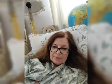 HelenBerg  live sex cam