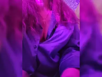 HelenBerg  live sex cam